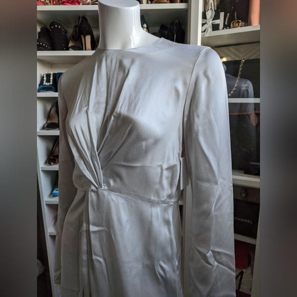 VINCE Celeste Twist-Front Long-Sleeve Silk Midi Dress - Picture 8 of 12